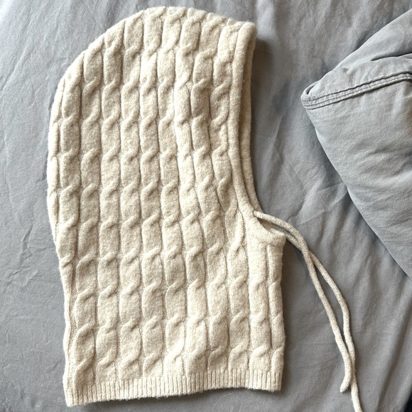 H&M Balaclava - Picture 1 of 1